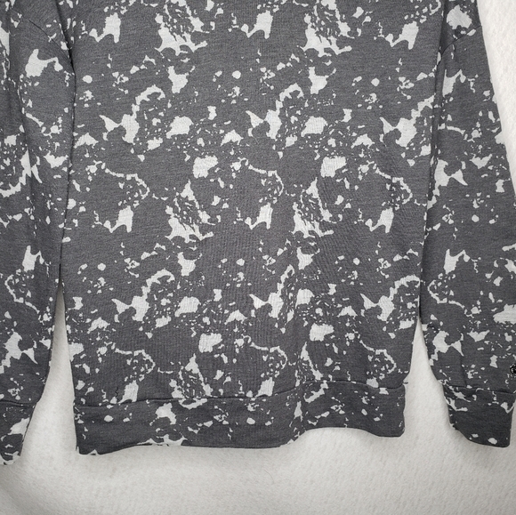 Fabletics Burnout Gray & White Pull Over Long Sleeve Sweatshirt Size S - Picture 5 of 11